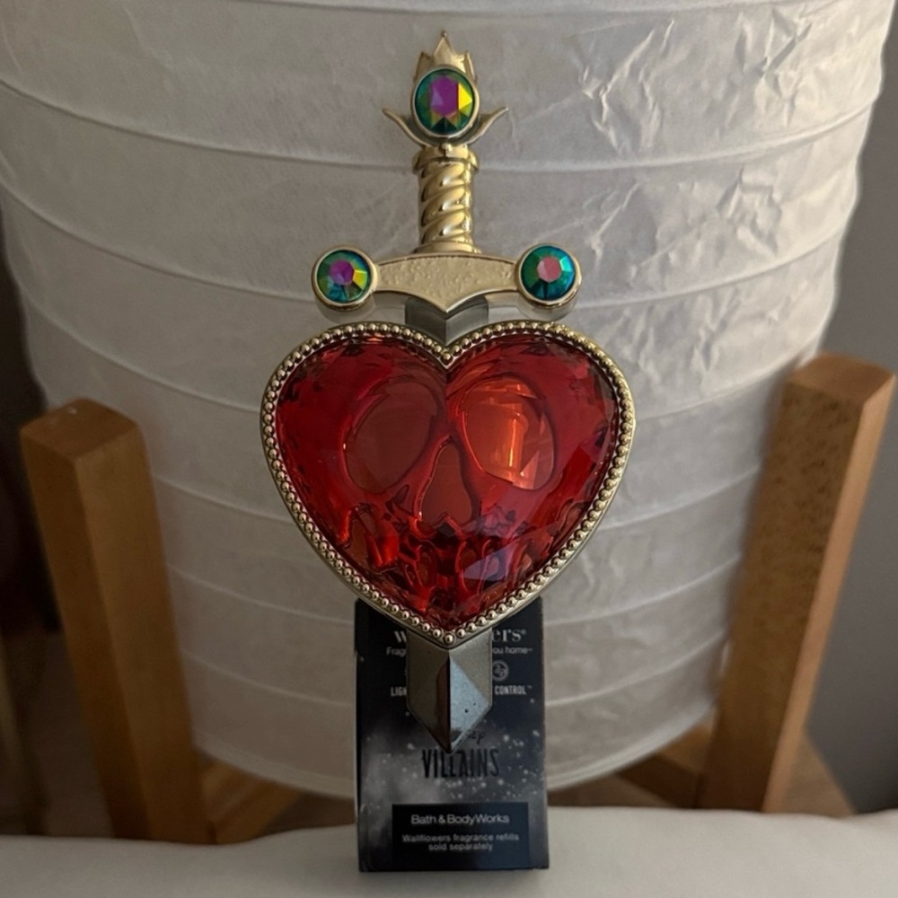 Bath & Body Works Disney Villains
Wallflowers Plug